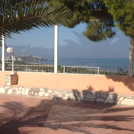 Regine Club Aparthotel Vieste